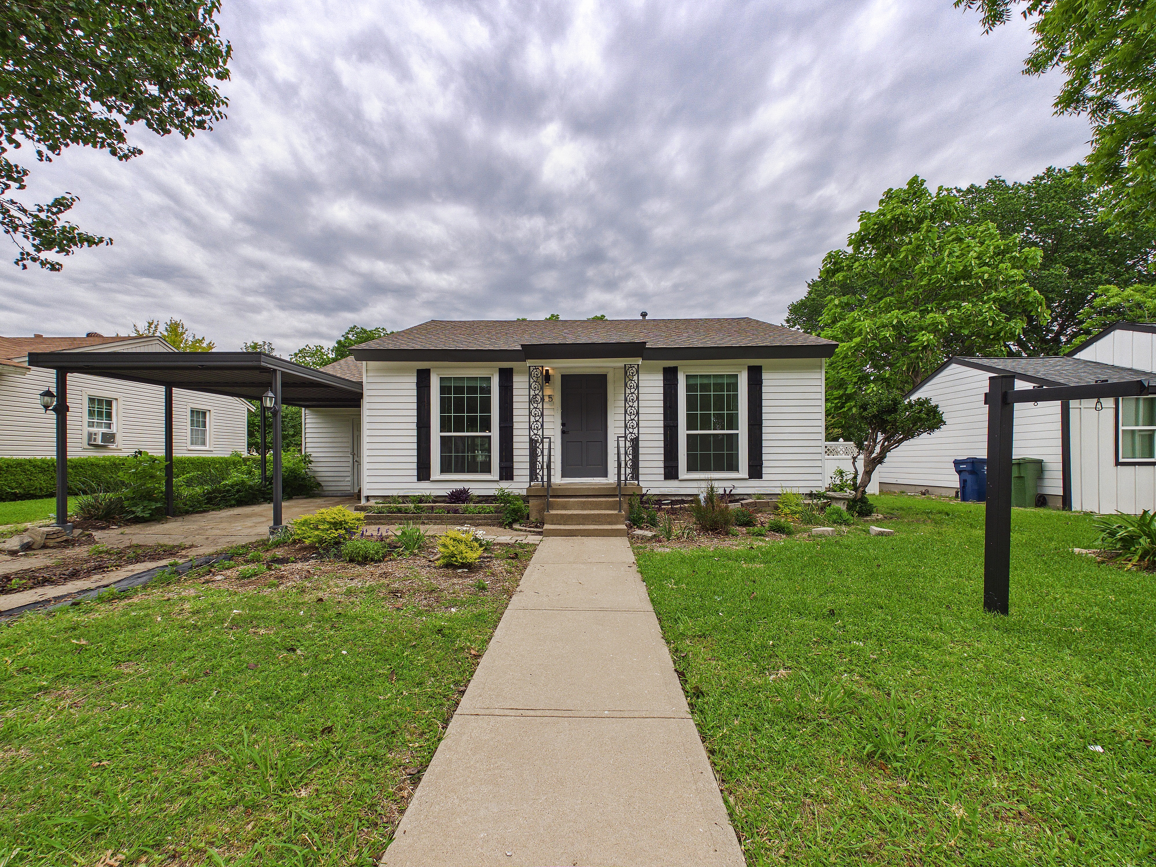 845 Dent Street, Garland